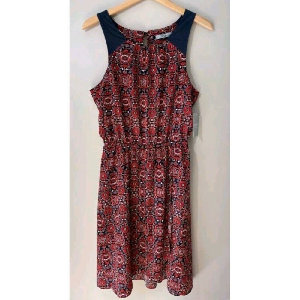 Athleta Dress NWT Martinique Sleeveless Tassel Keyhole Sz Medium Bold Pattern - Picture 16 of 16